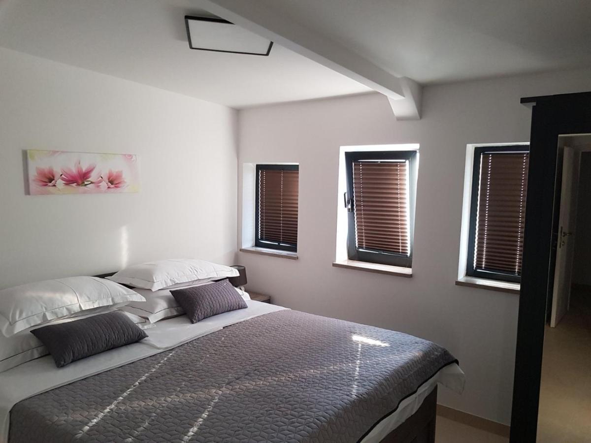 Fontana Apartments Порторож Екстер'єр фото